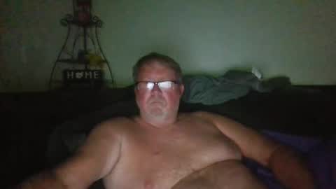 Snapshot of 9gecko696969 chatting on September 28, 9:51 am 9gecko696969 online show from September 28, 9:51 am