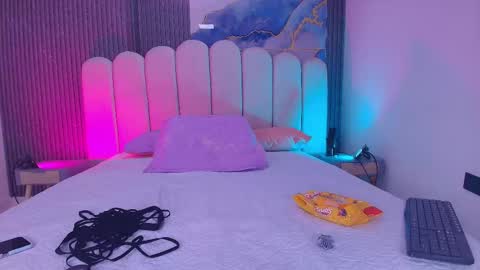  abby rouss online show from March 23, 3:11 am