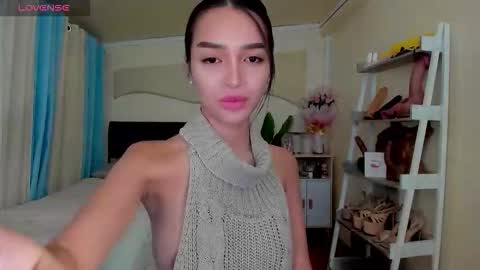 agatha online show from February 15, 3:42 am