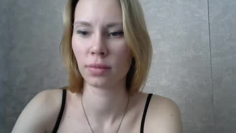 _alex1819 online show from February 13, 8:50 am