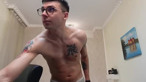 Alex online show from October 31, 3:51 am