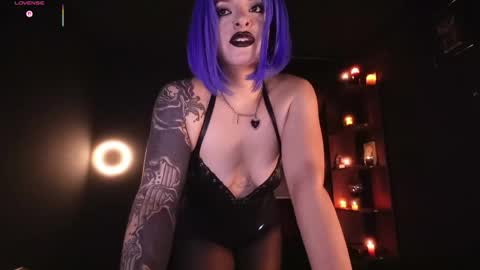 Miss Alice  My internet sucks these days see you soon online show from May 19, 11:23 pm