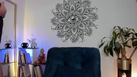 Alice online show from February 7, 11:46 am