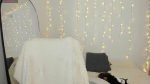 _allisongomez online show from June 14, 11:07 pm