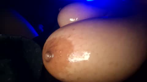 Giulia...... online show from January 7, 5:34 am