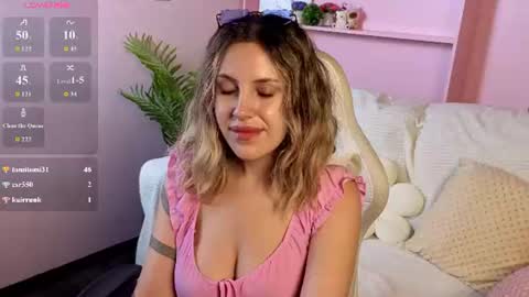 _amymoore online show from July 2, 3:23 am