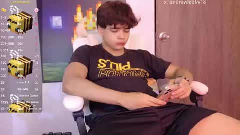 _an_drew18 online show from July 6, 3:58 pm