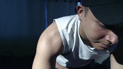 _ander_wolf_ online show from September 30, 10:31 pm