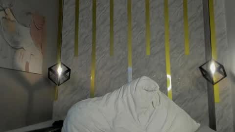 Andrew online show from December 27, 1:22 am