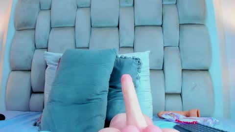 Angel Azul online show from January 16, 2:51 pm