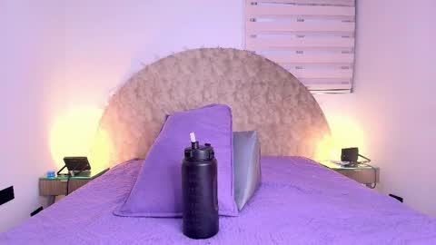 Any online show from January 14, 7:33 pm