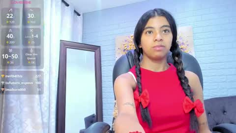      online show from October 9, 8:03 pm