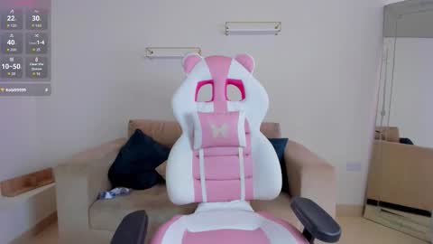    online show from March 4, 1:41 pm