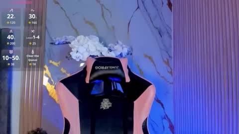   online show from November 8, 4:48 am