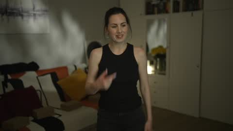 Snapshot of _blackbee_ chatting on September 19, 12:20 pm Lili online show from September 19, 12:20 pm