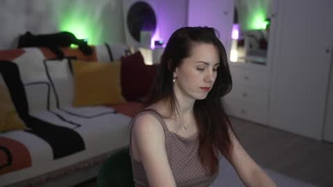 Snapshot of _blackbee_ chatting on October 1, 11:31 am Lili online show from October 1, 11:31 am