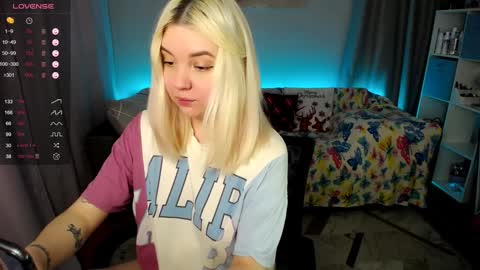 Elizabeth online show from January 18, 6:34 am