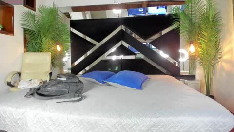 Candy online show from February 26, 6:04 pm