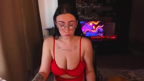 Chrissy online show from March 25, 4:30 am