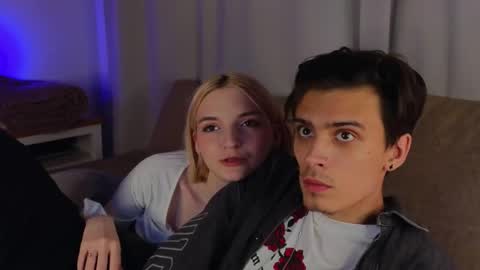 Stacy online show from November 17, 9:28 pm