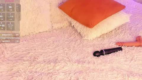     online show from March 9, 11:25 pm