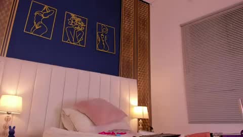 Dakota online show from February 19, 8:31 pm