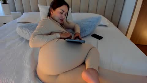 Dara online show from February 19, 10:20 pm