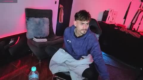 delacruz online show from April 11, 8:29 am