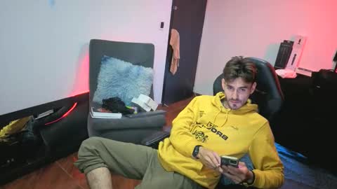 delacruz online show from April 6, 1:47 am