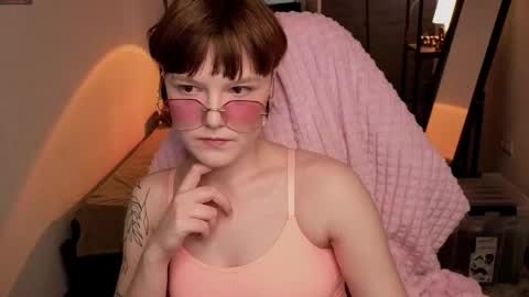 Luna    online show from March 2, 12:56 pm