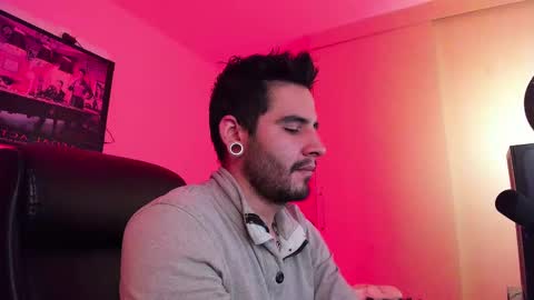  -         online show from March 4, 1:01 am