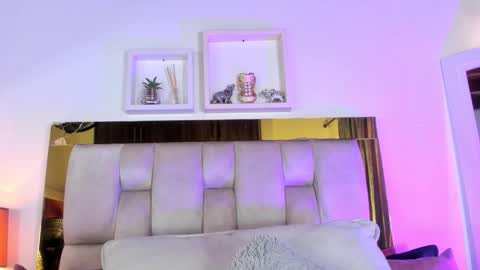 Isabella online show from October 18, 12:31 pm