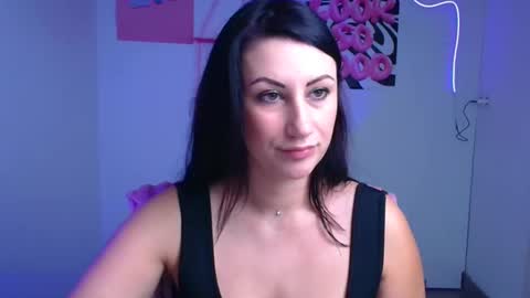 Emma online show from November 26, 12:46 pm