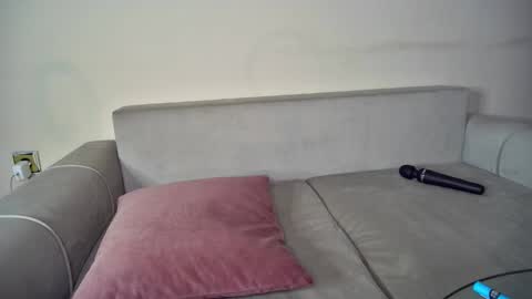 Emma Sugar online show from October 10, 4:29 am