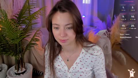 Goldy Grace online show from January 29, 2:21 pm