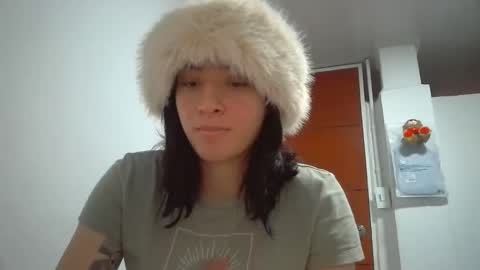 Mia-foster online show from January 13, 7:21 pm