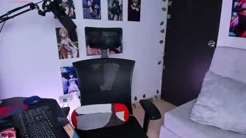 Snapshot of _gleep chatting on October 21, 1:54 am LEEP online show from October 21, 1:54 am
