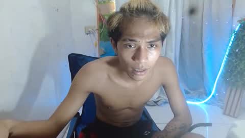 Snapshot of _guison chatting on October 25, 6:46 am _guison online show from October 25, 6:46 am