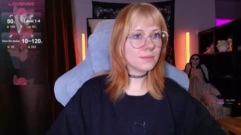 Tori online show from November 30, 10:55 am