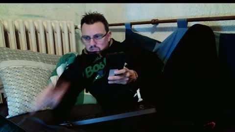 Manuel online show from January 6, 9:02 am