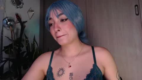 Jenn  online show from May 24, 11:22 pm