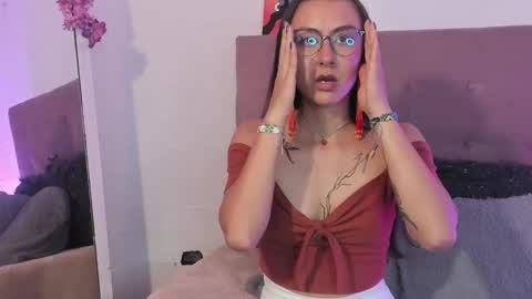 _ir1s_ online show from November 11, 11:51 pm