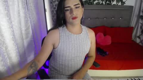 Ivone online show from February 13, 12:25 am