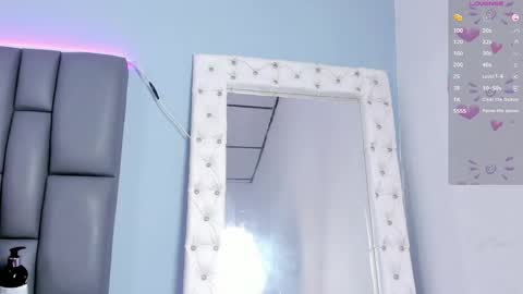 Jasmine online show from October 23, 4:08 pm