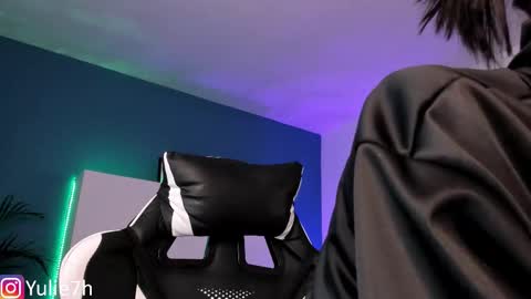  ...  online show from September 18, 8:02 pm