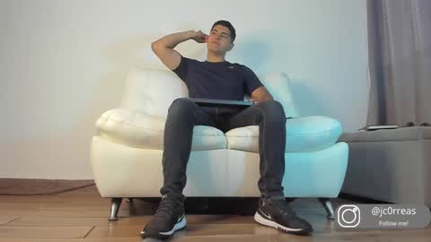 _juanes__ online show from January 12, 8:14 pm