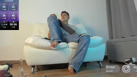 _juanes__ online show from January 31, 2:48 am