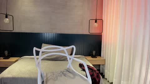 Julietta  Next broadcast  December 1st 700 AM Colombia time online show from February 6, 3:41 pm