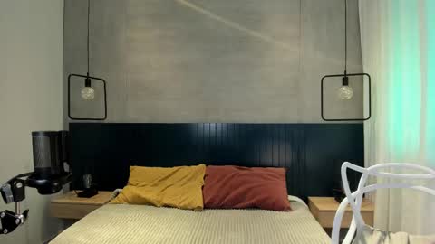 Julietta  Next broadcast  December 1st 700 AM Colombia time online show from February 12, 3:38 pm