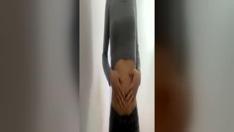 _justagirl online show from July 1, 11:02 pm